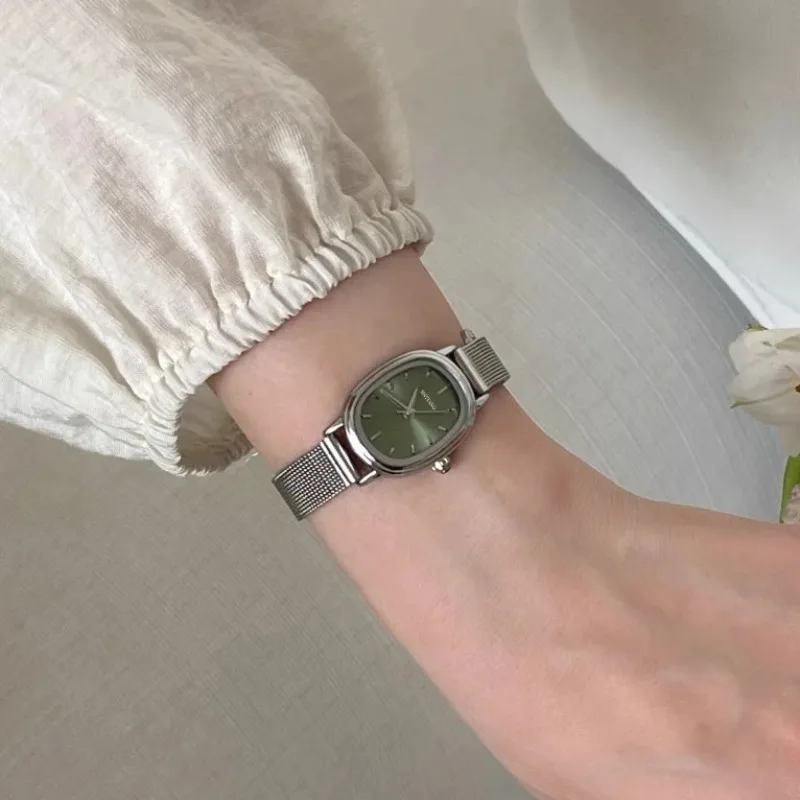 Luxury Watch Ladies - Small Oval Dial Green Watch Simple