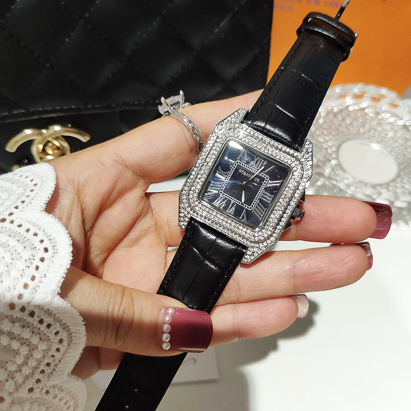 Square Crystal Women Watches Q - Luxury Watch Index recension och pris