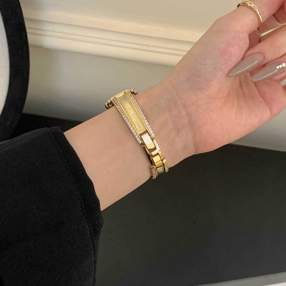 Women Luxury French Style Band - Luxury Watch German recension och pris